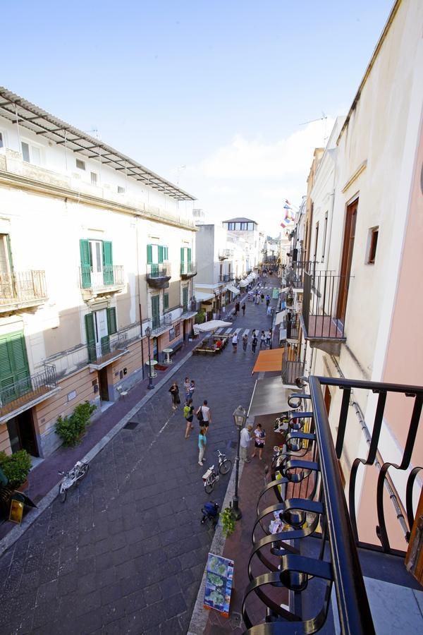 Luxury Room Vittorio Emanuele II Lipari  Exterior photo